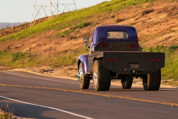 Top strategies to safeguard your car's roof antenna on off-road excursions